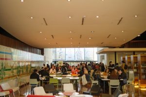 The Expoescena Market’, with theatre makers, producers and creative organisations meeting on a 1-2-1 basis.